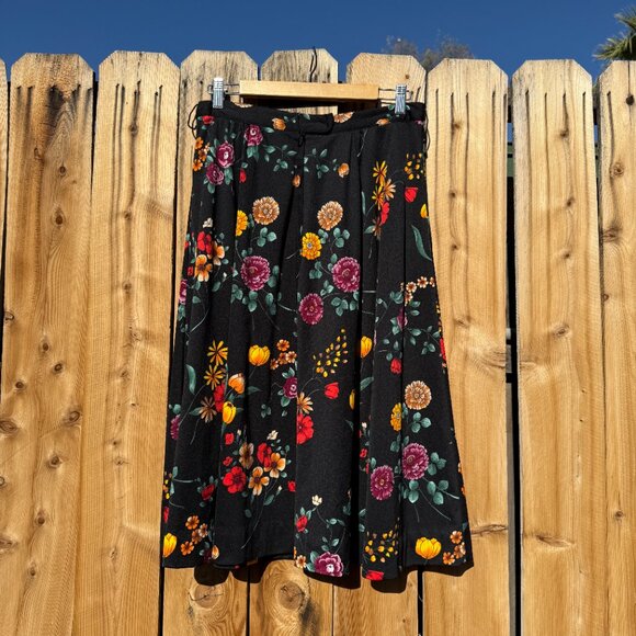 Vintage 70s Dark Floral Full Circle Skirt | Size Large - Picture 7 of 9